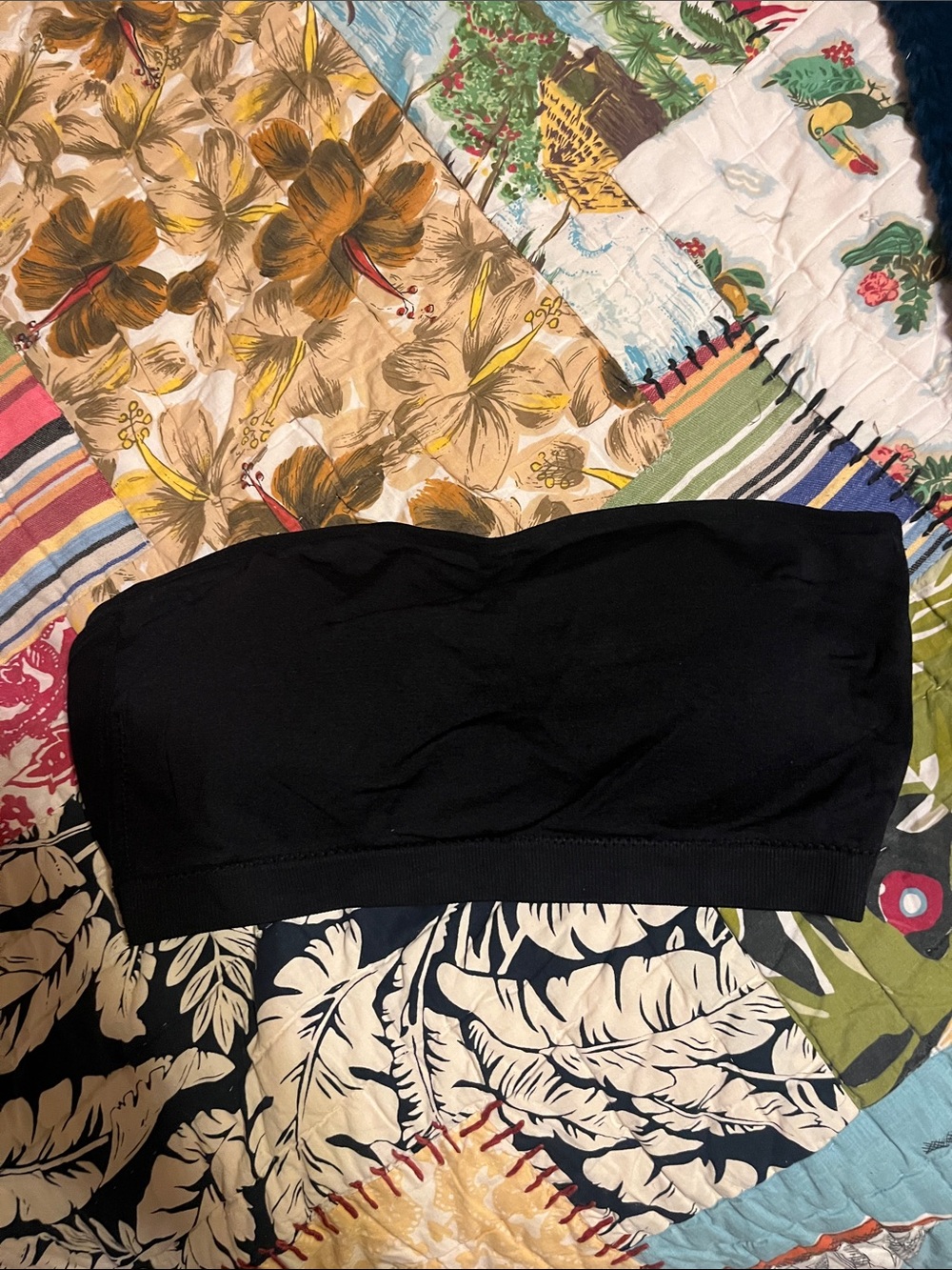Women’s Black Strapless Bandeau